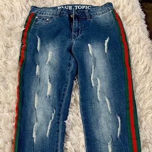 Blue Topid Distressed Jeans